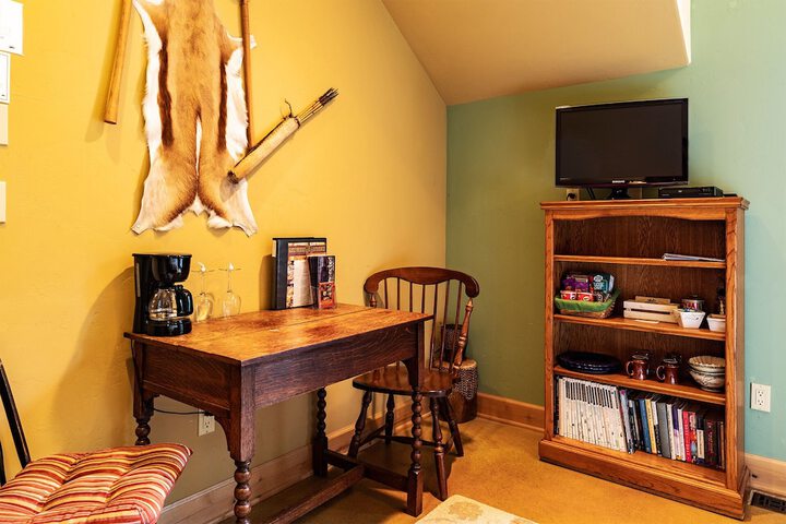 Room 16 of 58