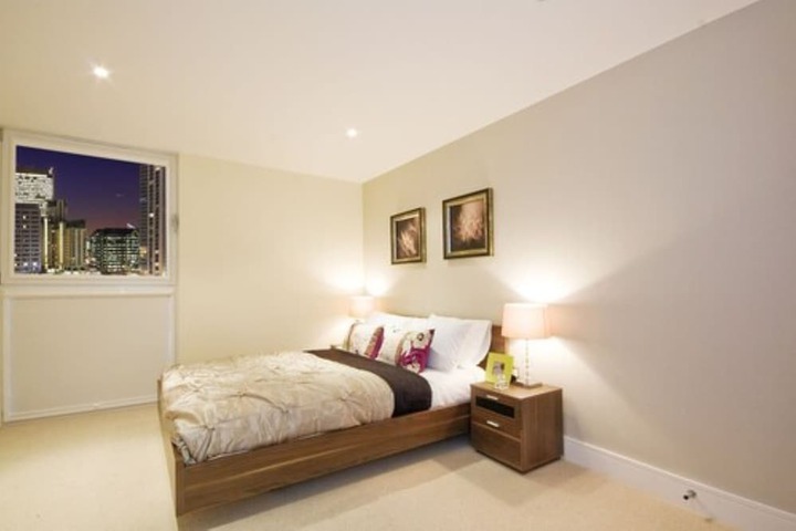 Room 8 of 29