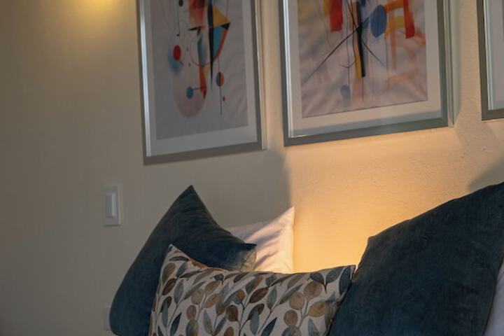 Room 3 of 63
