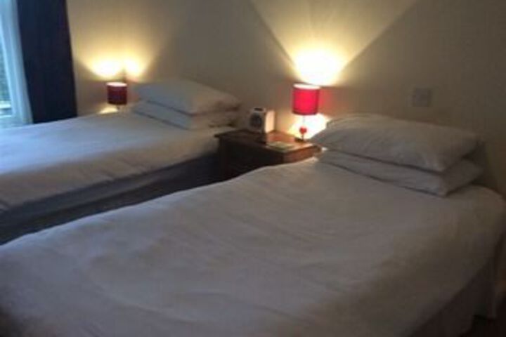 Room 15 of 39