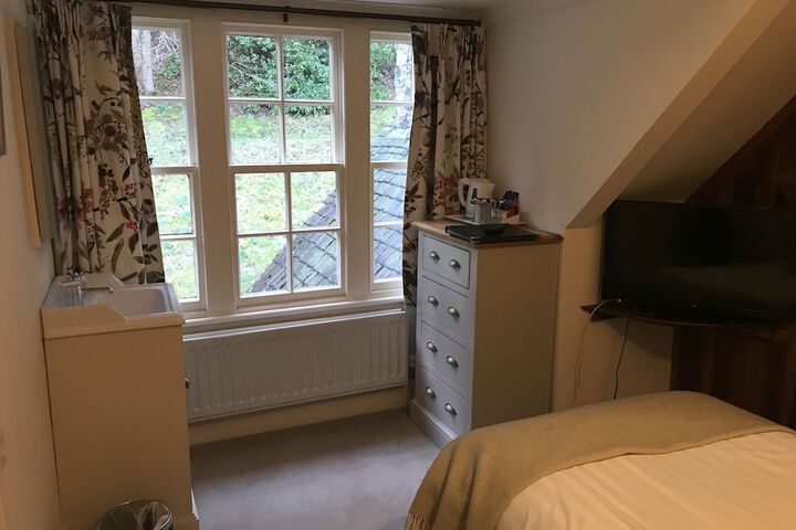 Room 16 of 45