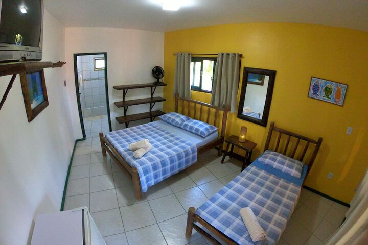 Room 12 of 101