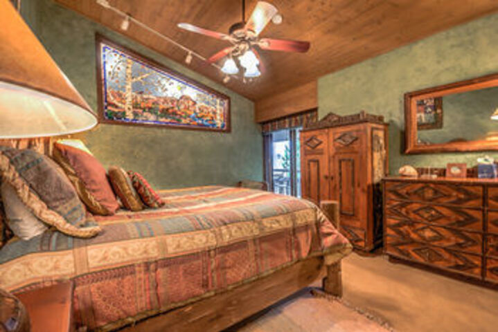 Room 98 of 113