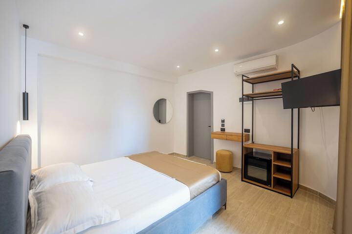 Room 31 of 74