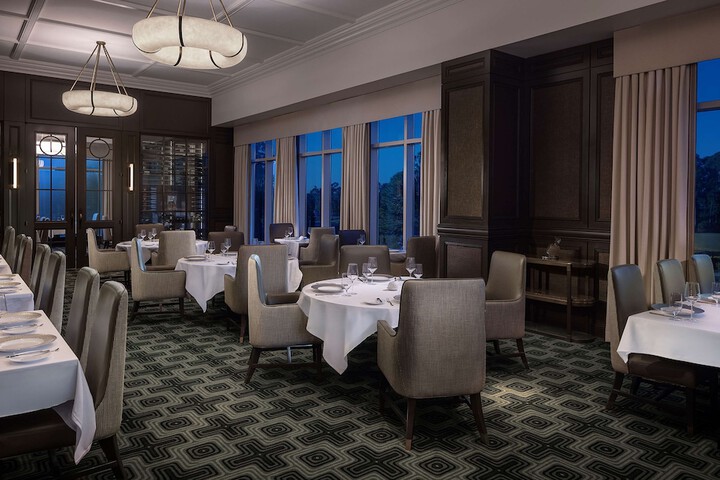 Dining 114 of 136