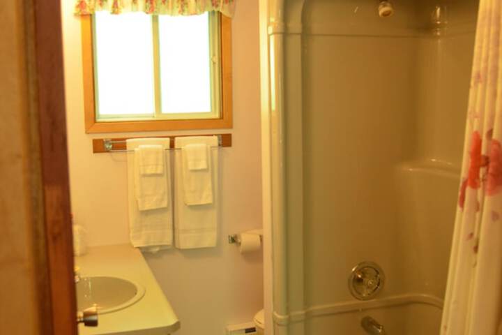 Room 12 of 21
