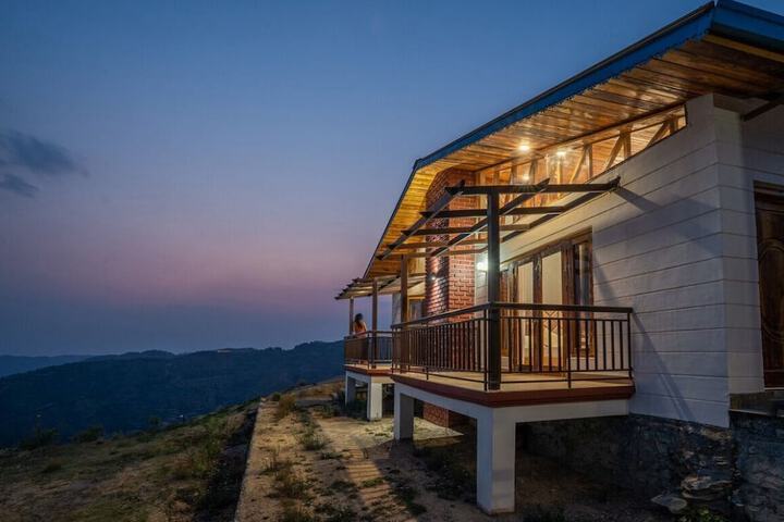Ridge View Cottages in Chakrata