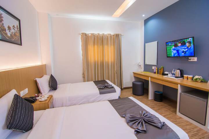 Room 15 of 60