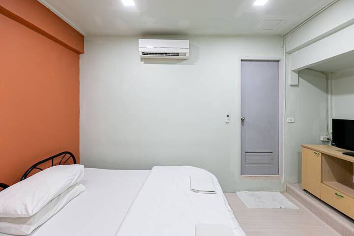 Room 29 of 44
