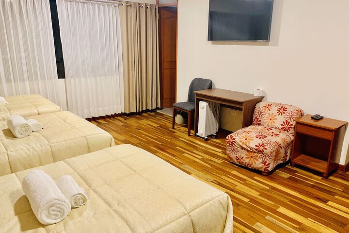 Room 12 of 49