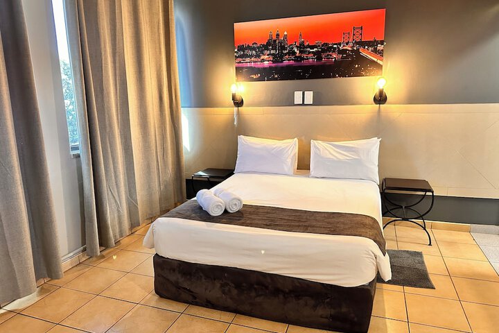 Room 16 of 26