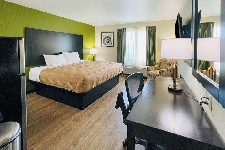 Room 36 of 72