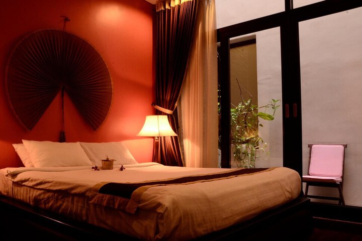 Room 19 of 52