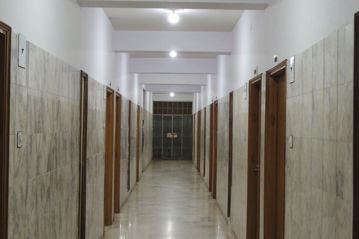 Ballroom/Hall 9 of 12