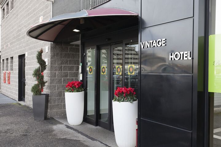 Hotel 93 of 97