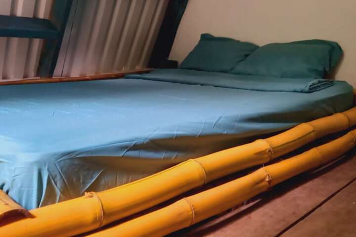 Room 4 of 19