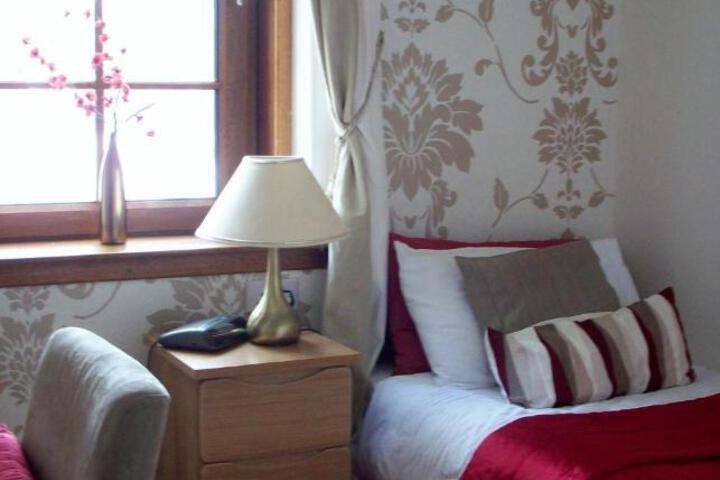 Photo 10