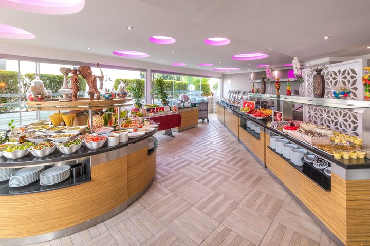 Dining Photos