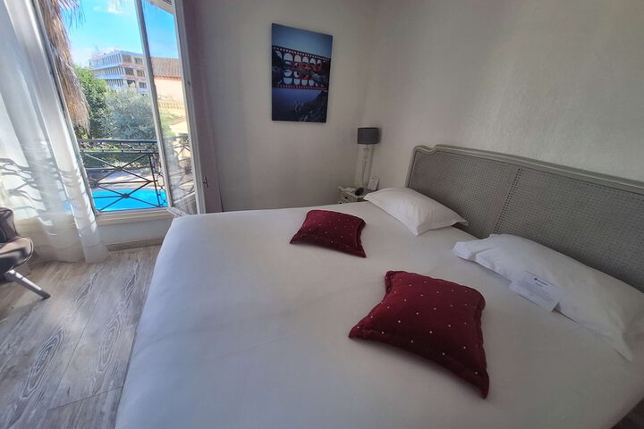 Room 20 of 60