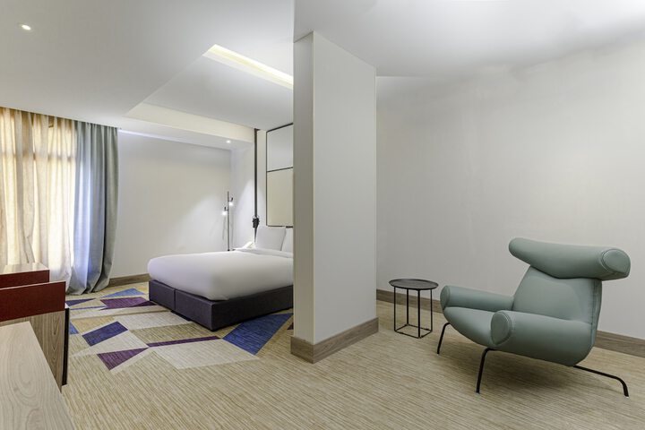 Room 12 of 53