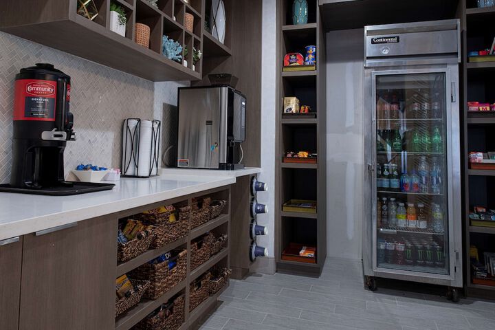 Snack bar