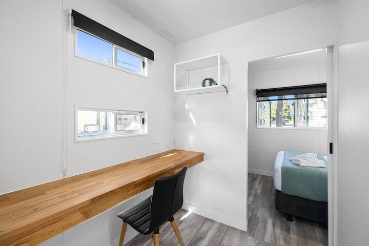 Room 10 of 97
