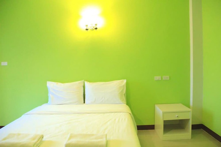 Room 13 of 53