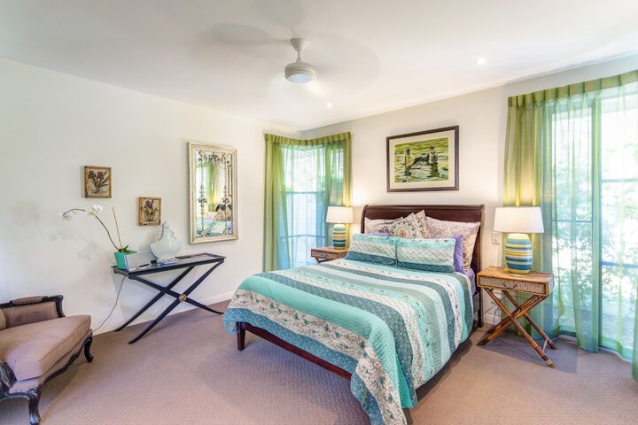 Room 9 of 47
