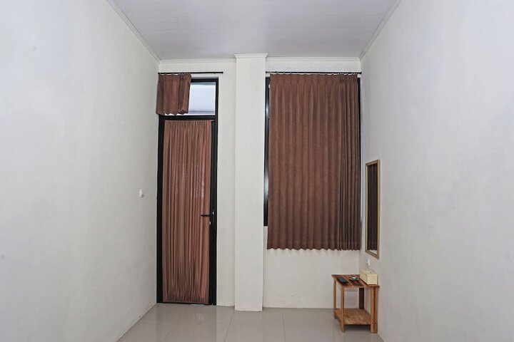 Room 13 of 55