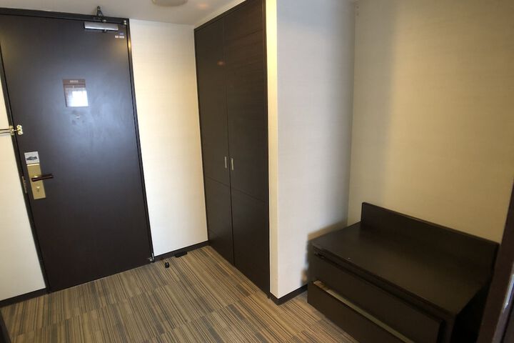 Room 5 of 54