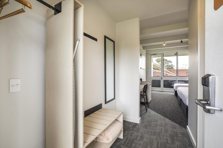 Room 15 of 45