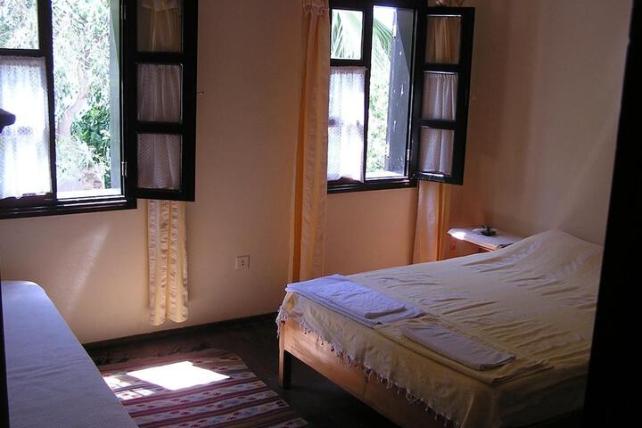 Room 20 of 69