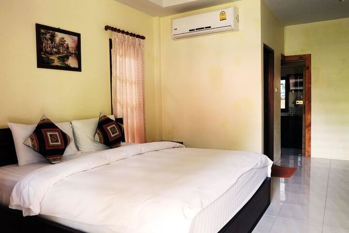 Room 3 of 24