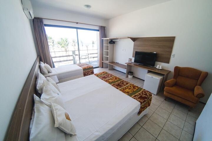 Room 15 of 48