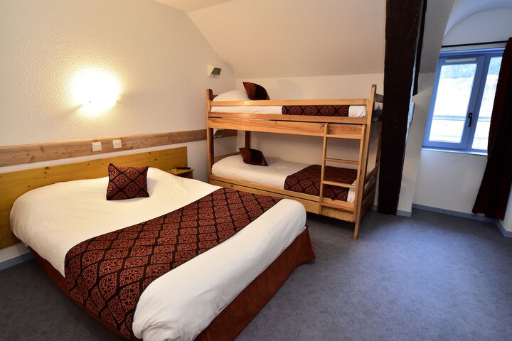 Room 8 of 39