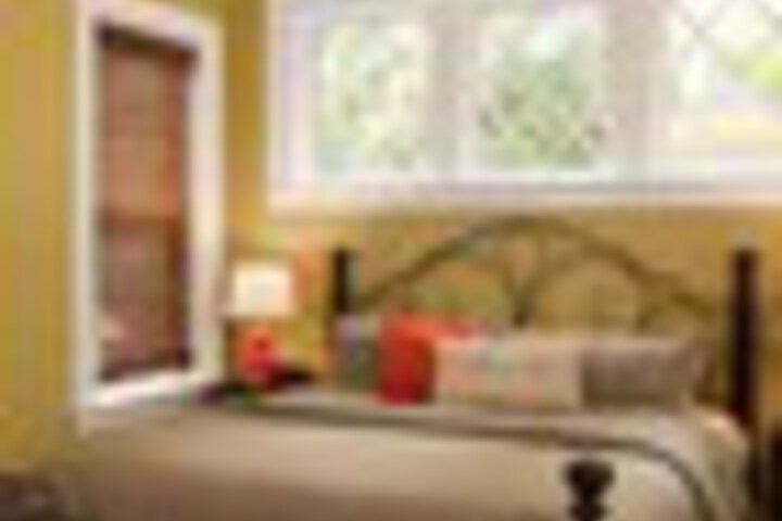 Room 50 of 282