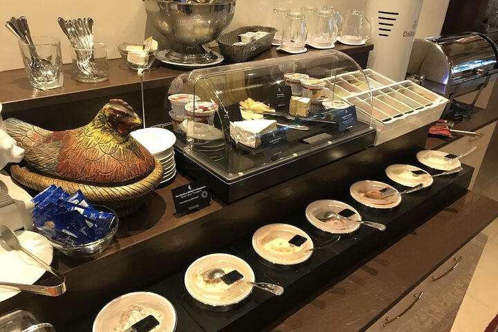 Dining 64 of 72
