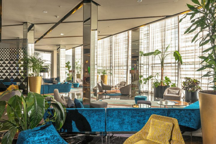 Guest Lobby
