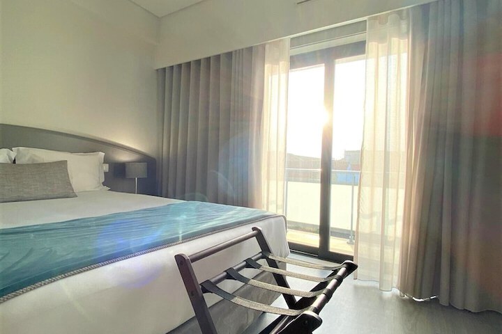 Room 16 of 61