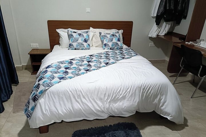Room 14 of 29