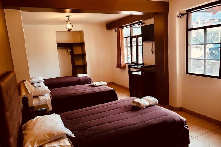 Room 13 of 72