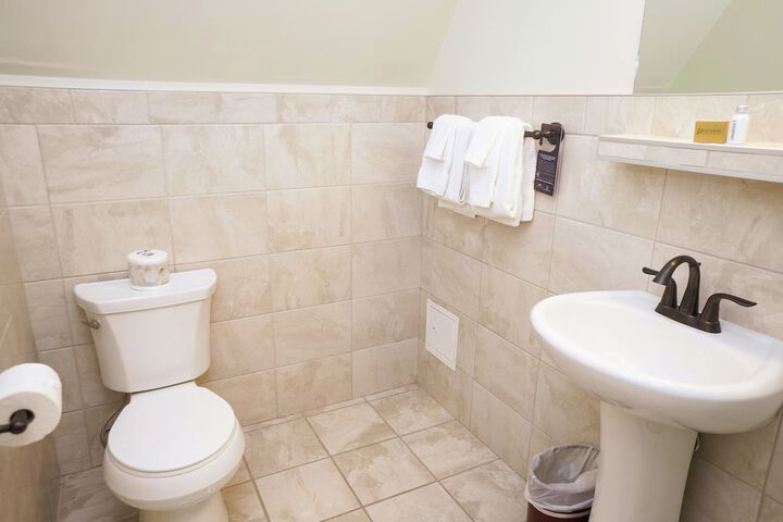 Clean Restrooms