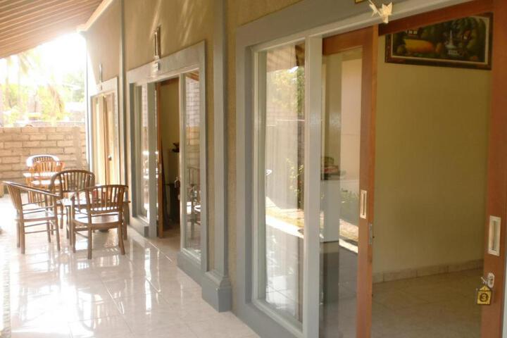 Pondok Dhevika Hotel