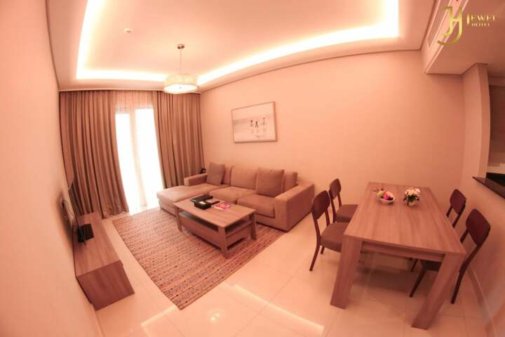 Room 36 of 62