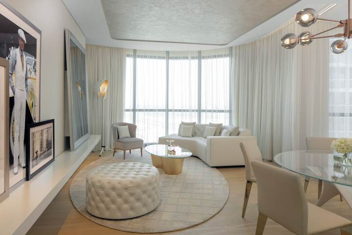 Room 42 of 99