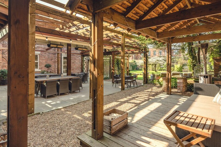 Terrace/Patio 40 of 42