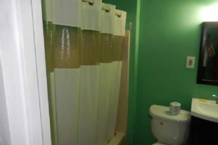 Room 106 of 131