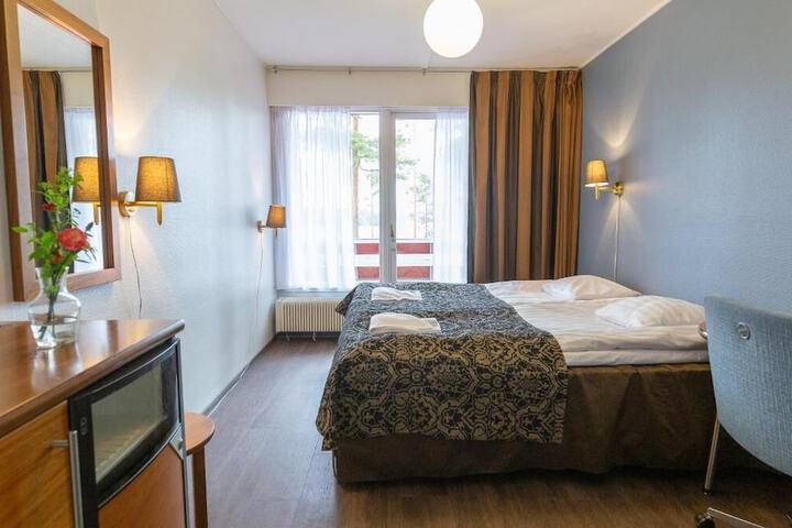 Room 14 of 26