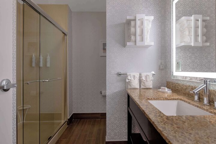 Bathroom shower