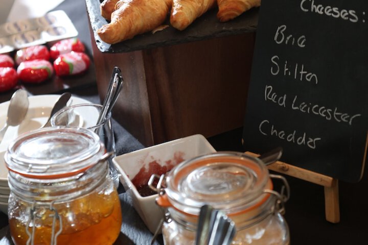 Breakfast/Coffee Service 54 of 92